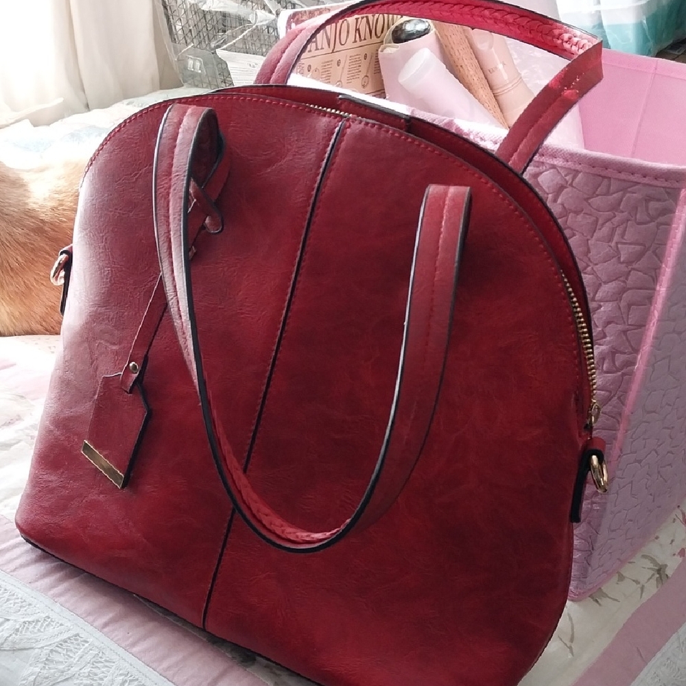 Chic Red Faux Leather Shoulder Bag